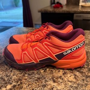 Girls Salomon hiking shoes